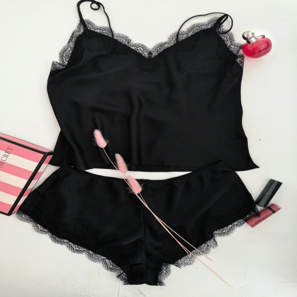 Black and white spaghetti strap dress